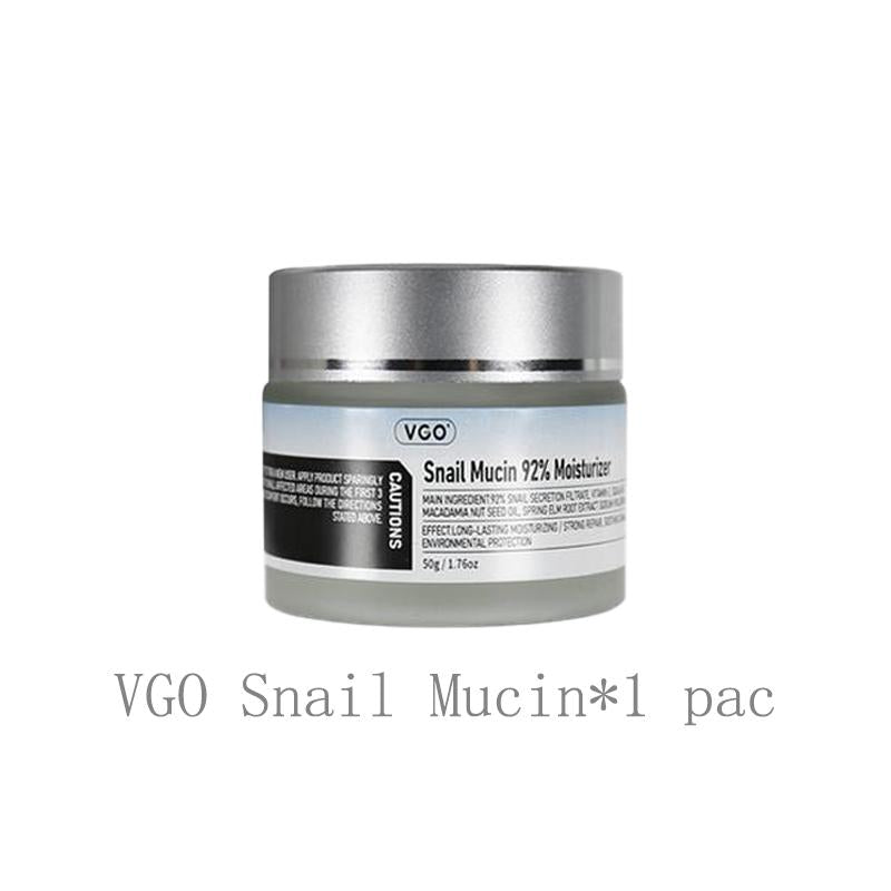 【VGO Snail Mucin 92% Moisturizer and Vitamin C Facial Serum Essence30Ml /60Ml】Reduces Facial Fine Lines Hydration and Nourishment for Radiant Skin Hydrating Skin Care Set Moisture Moisturizing Cream Gentle Hyaluronic Comfort Resh Cream Philosophy